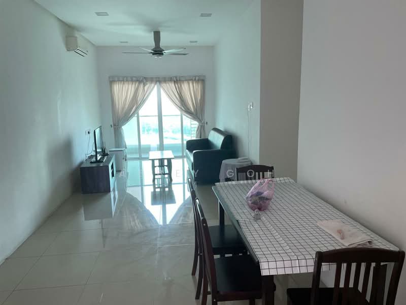 Condominium for Rent at Signature Two - Abbey Goh - Living Room - PropertyGuru.com.my