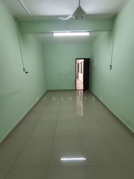 1-storey Terraced House for Sale in Jalan Klang Lama (Old Klang Road) (Kuala Lumpur) - Jayden Yee - Interior - PropertyGuru.com.my