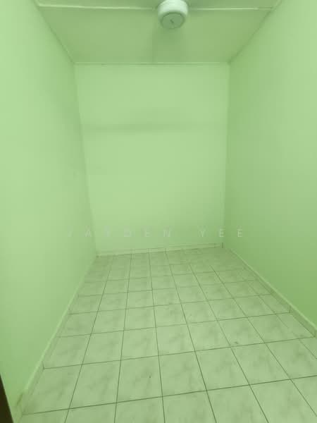 1-storey Terraced House for Sale in Jalan Klang Lama (Old Klang Road) (Kuala Lumpur) - Jayden Yee - Interior - PropertyGuru.com.my