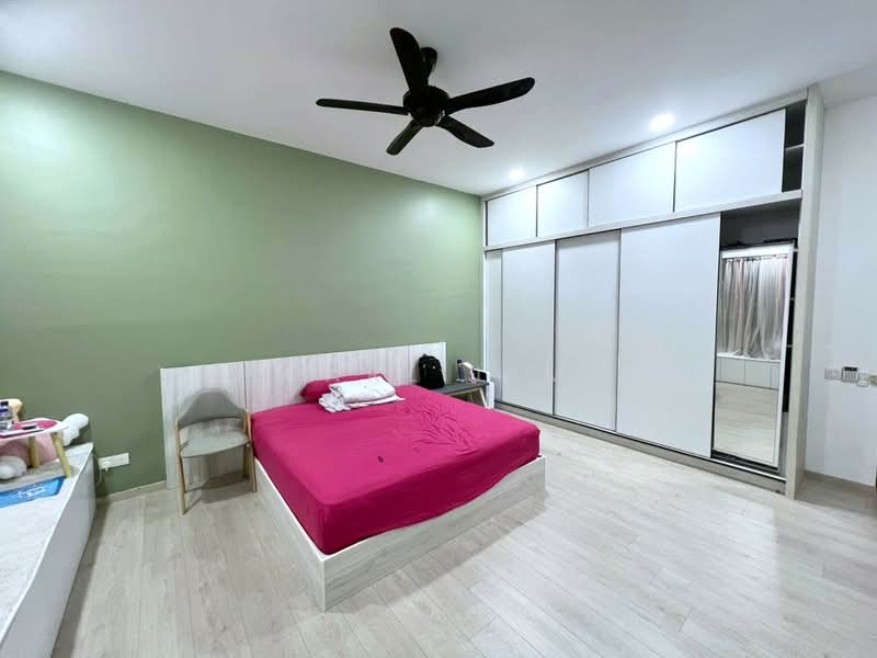 Rumah Teres 2 Tingkat untuk Dijual di Setia Tropika (Johor Bahru) - Karl Lim - Bedroom - PropertyGuru.com.my