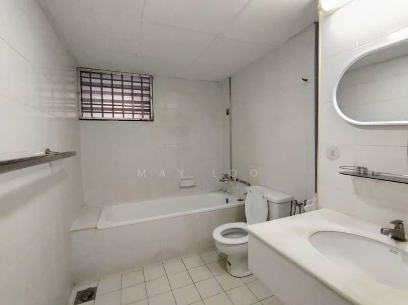 Kondominium untuk Disewa di Desa Embun Emas - May Loo - Bathroom - PropertyGuru.com.my