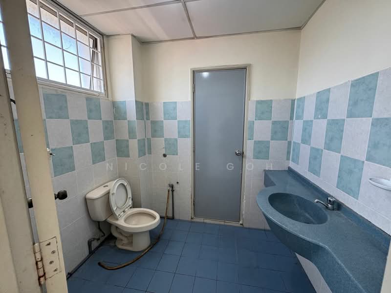 Condominium for Sale at Platinum Hill PV 5 - Nicole Goh - Bathroom - PropertyGuru.com.my