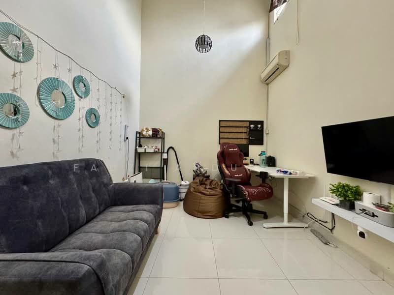 Rumah Teres untuk Dijual di D'Kayangan (Shah Alam) - Fauzi Abdullah - Living Room - PropertyGuru.com.my
