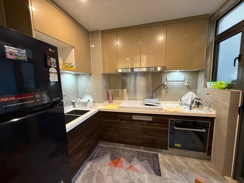 Service Residence for Sale at R&F Princess Cove Phase 1 - Kate Tee - Kitchen - PropertyGuru.com.my