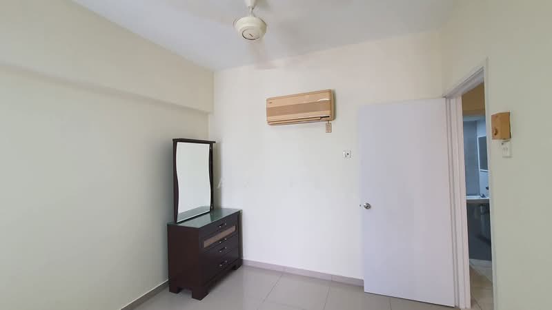 Kondominium untuk Disewa di Vista Komanwel B - Max Pek - Bedroom - PropertyGuru.com.my
