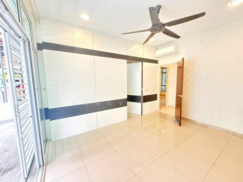 Townhouse for Sale in Taman Sutera Utama (Skudai) - Danny See - Interior - PropertyGuru.com.my