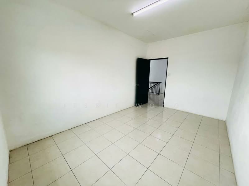 2-storey Terraced House for Sale in Taman Scientex Rawang (Rawang) - Jessie Wong - Interior - PropertyGuru.com.my