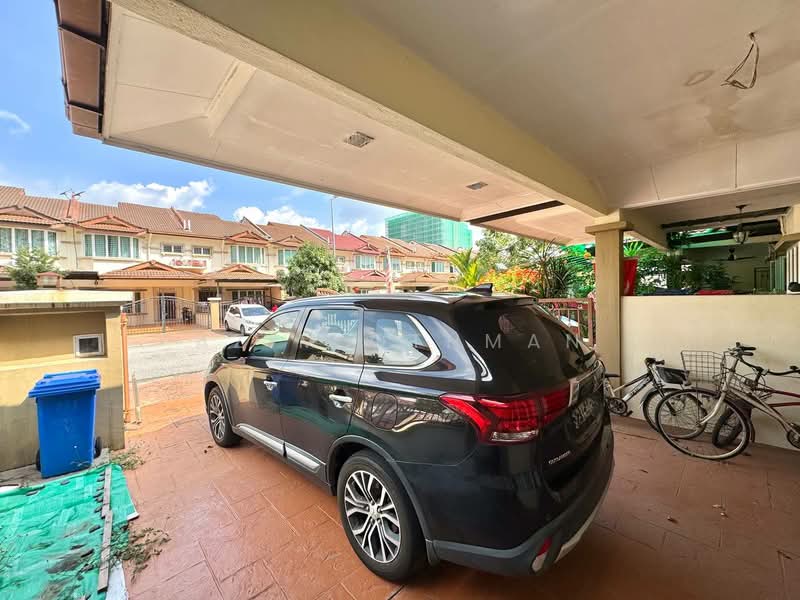 2-storey Terraced House for Sale in Shah Alam (Selangor) - Azim Othman - Exterior - PropertyGuru.com.my