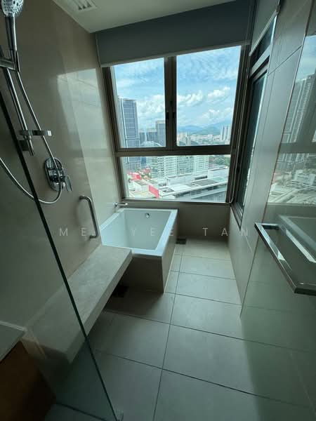 Servis Apartment untuk Disewa di Stonor 3 - Mei Yee Tan - Bathroom - PropertyGuru.com.my