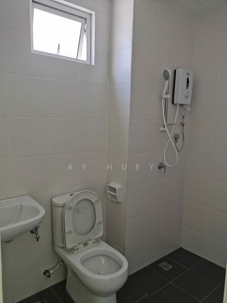 Kondominium untuk Disewa di SummerSkye Residences - Ay Huey - Bathroom - PropertyGuru.com.my