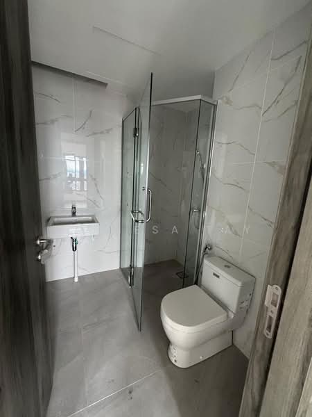 Service Residence for Sale at Agile Bukit Bintang - Vannesa Tay - Bathroom - PropertyGuru.com.my