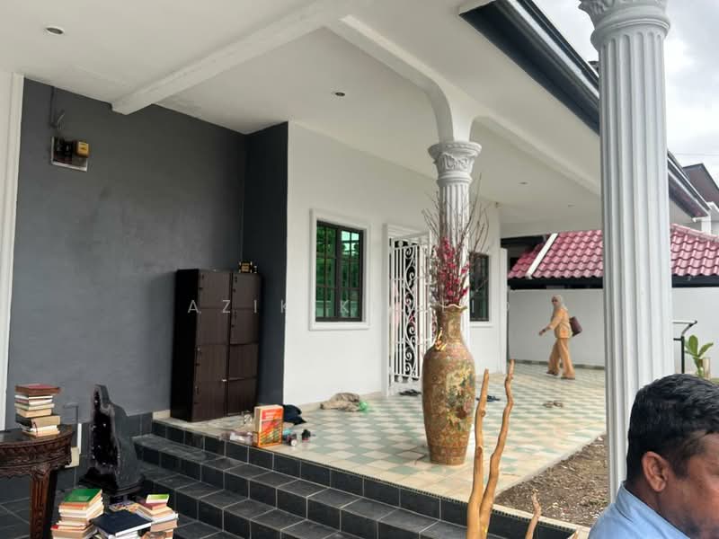 Bungalow for Sale in Bandar Tun Razak (Cheras) - Azik Khalid - Exterior - PropertyGuru.com.my