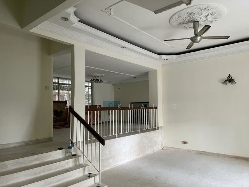 Bungalow for Sale in Bandar Tun Razak (Cheras) - Azik Khalid - Living Room - PropertyGuru.com.my