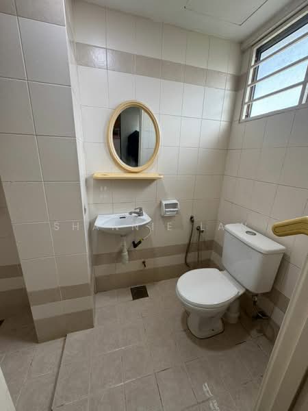 Condominium for Sale at Madu Mas - Shannie Law - Bathroom - PropertyGuru.com.my