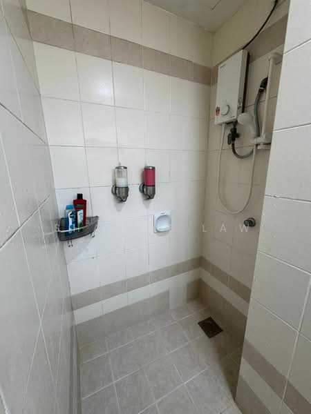 Condominium for Sale at Madu Mas - Shannie Law - Bathroom - PropertyGuru.com.my