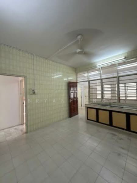 For Rent - DOUBLE STOREY SEMI D JALAN KELAWAI NEAR PARAGON