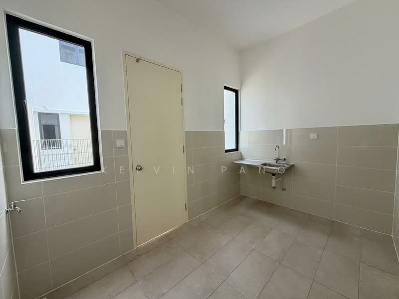 Rumah Teres 2 Tingkat untuk Disewa di Shah Alam (Selangor) - Kelvin Pang - Kitchen - PropertyGuru.com.my