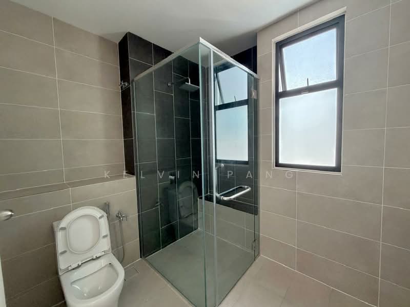 Rumah Teres 2 Tingkat untuk Disewa di Shah Alam (Selangor) - Kelvin Pang - Bathroom - PropertyGuru.com.my