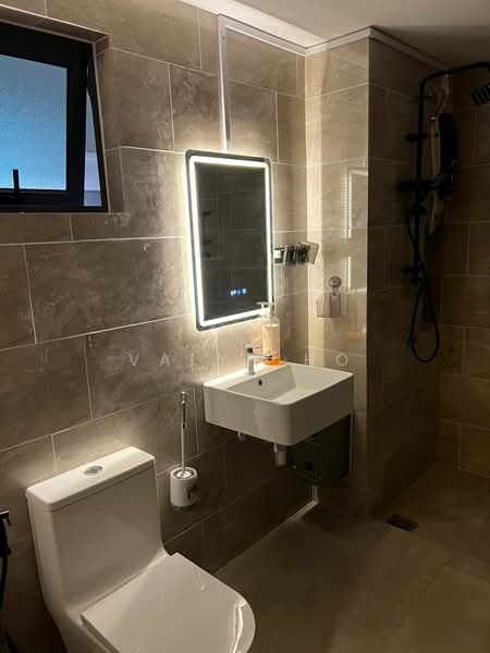 Servis Apartment untuk Disewa di M Arisa - Valyn Ho - Bathroom - PropertyGuru.com.my