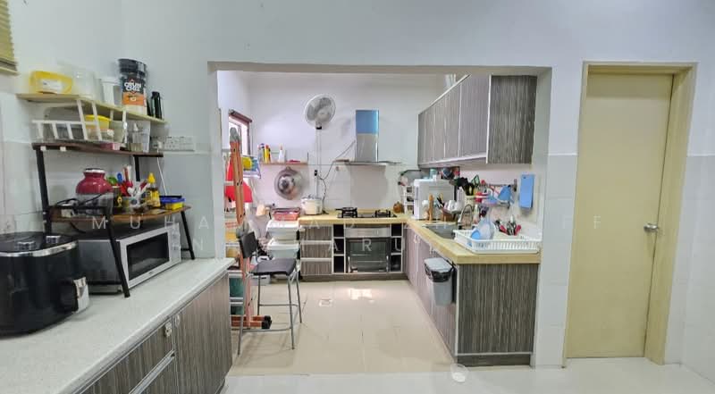 2-storey Terraced House for Sale in Prima Saujana (Kajang) - Muhammad Zhariff Nasharudin - Kitchen - PropertyGuru.com.my