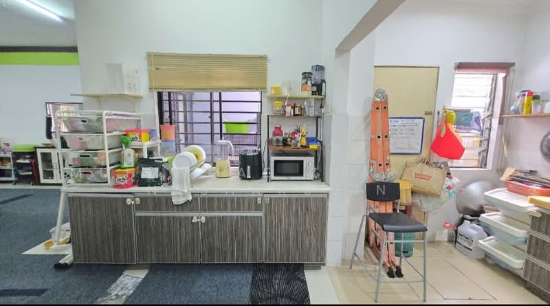 2-storey Terraced House for Sale in Prima Saujana (Kajang) - Muhammad Zhariff Nasharudin - Kitchen - PropertyGuru.com.my