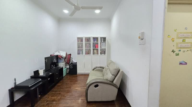 2-storey Terraced House for Sale in Prima Saujana (Kajang) - Muhammad Zhariff Nasharudin - Living Room - PropertyGuru.com.my