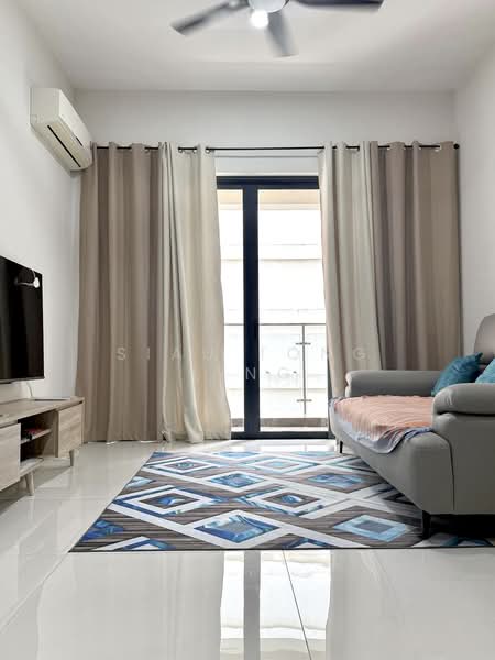 Kondominium untuk Disewa di Bay Point @ Country Garden Danga Bay - Siau Tong Ling - Living Room - PropertyGuru.com.my