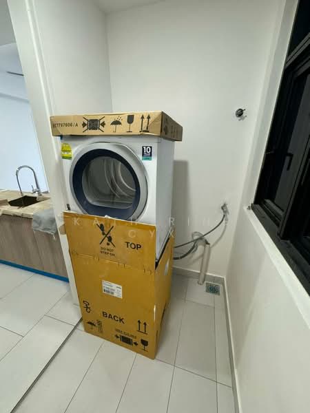 Service Residence for Sale at The Rosewoodz @ Bukit Jalil - Katherine Cyx - Yard - PropertyGuru.com.my