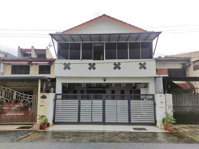 Rumah Teres 2 Tingkat untuk Dijual di Taman Selayang Indah (Selayang) - Adi Mohamad - Exterior - PropertyGuru.com.my