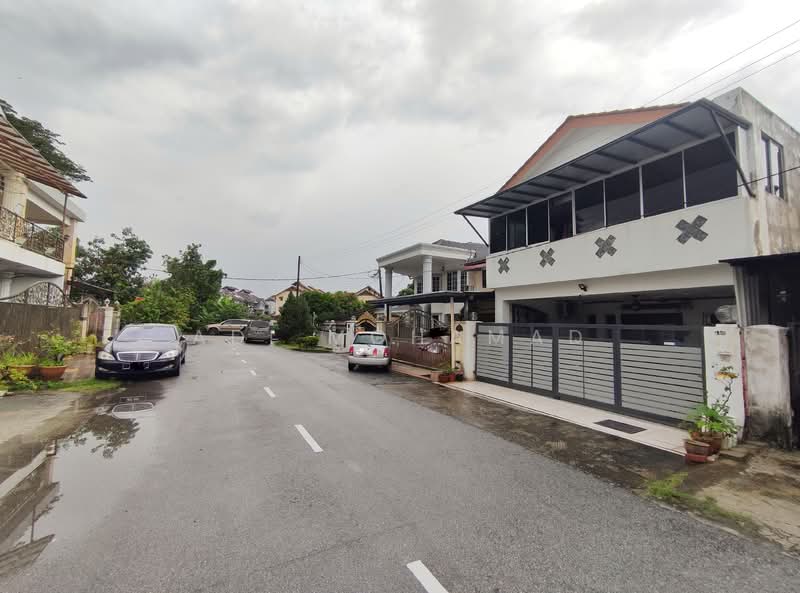 Rumah Teres 2 Tingkat untuk Dijual di Taman Selayang Indah (Selayang) - Adi Mohamad - Exterior - PropertyGuru.com.my