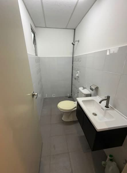 Service Residence for Rent at Avenue Crest - Nic Tan - Bathroom - PropertyGuru.com.my