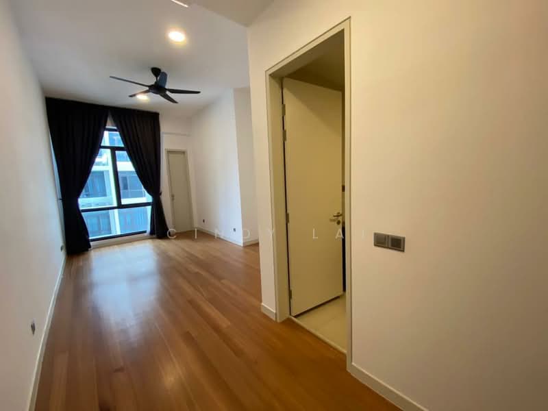 Servis Apartment untuk Dijual di The Park 2 - Cindy Lai - Living Room - PropertyGuru.com.my