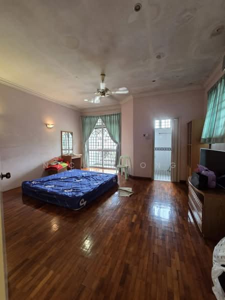 2-storey Terraced House for Sale in Taman Molek (Johor Bahru) - Nico Chong - Bedroom - PropertyGuru.com.my