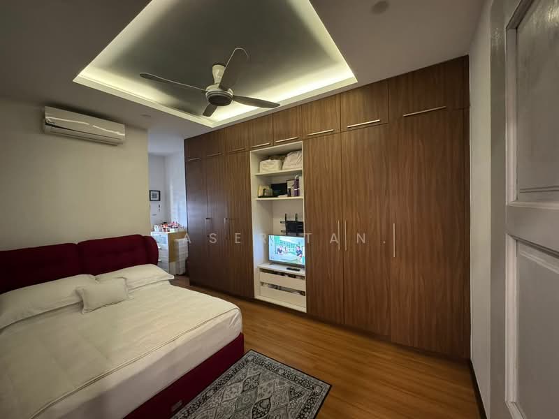 1.5-storey Terraced House for Sale in Taman Perling (Perling) - SASER TAN. - Bedroom - PropertyGuru.com.my