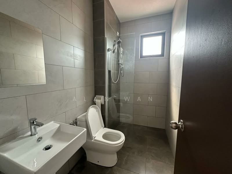 2-storey Terraced House for Rent in Sepang (Selangor) - Alan Wan - Bathroom - PropertyGuru.com.my