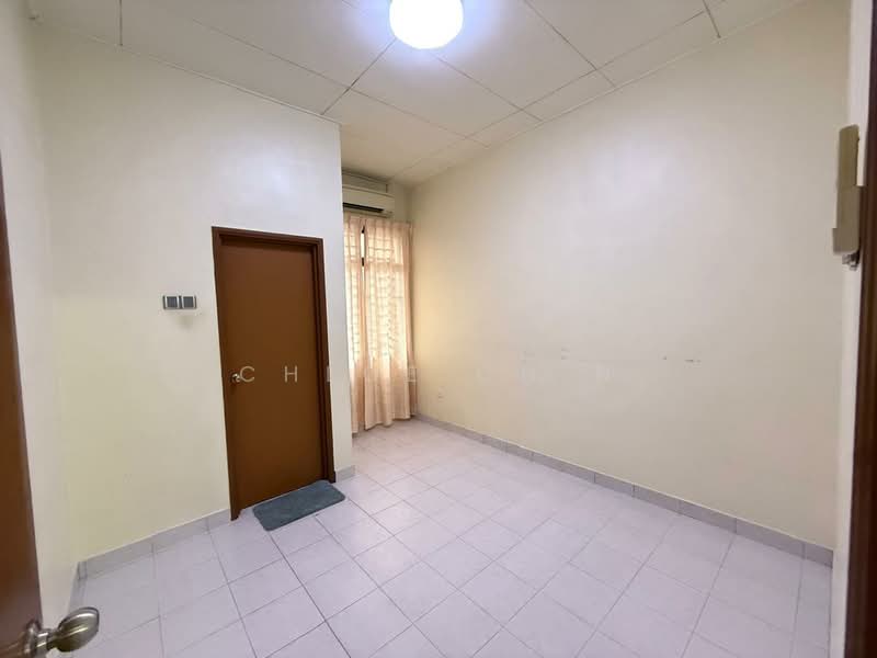 Rumah Teres 2 Tingkat untuk Dijual di Bandar Seri Alam (Masai) - Chloe Chin - Interior - PropertyGuru.com.my
