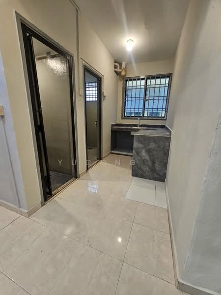 Rumah Flat untuk Dijual di Taman Plentong Utama - Yucong . - Interior - PropertyGuru.com.my