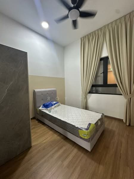 Servis Apartment untuk Disewa di Residensi Ava @ Kiara Bay - Roy C - Bedroom - PropertyGuru.com.my