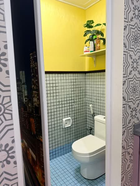 Condominium for Sale at Kampung Warisan - Christopher Lim - Bathroom - PropertyGuru.com.my