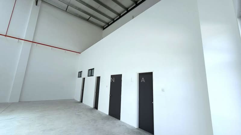 Detached Factory for Rent in Tampoi (Johor) - Leen Lai - Interior - PropertyGuru.com.my