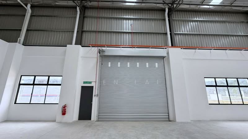 Detached Factory for Rent in Tampoi (Johor) - Leen Lai - Exterior - PropertyGuru.com.my