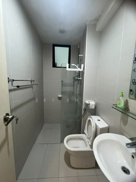 Servis Apartment untuk Dijual di Sky Loft Premium Suites - Sky Khoo - Bathroom - PropertyGuru.com.my