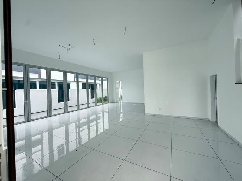 Semi-Detached House for Sale in Taman Ekoflora (Johor Bahru) - Chloe Chin - Living Room - PropertyGuru.com.my