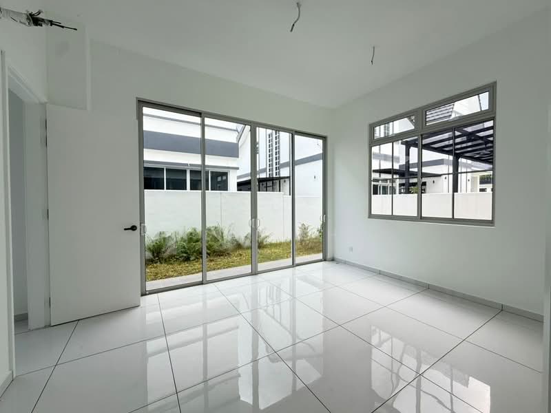 Semi-Detached House for Sale in Taman Ekoflora (Johor Bahru) - Chloe Chin - Living Room - PropertyGuru.com.my