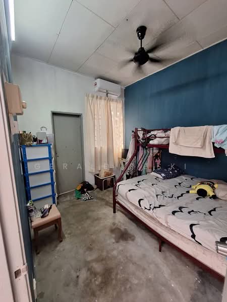 Rumah Teres 2 Tingkat untuk Dijual di Taman Seri Janggus (Bukit Mertajam) - Gerald Peski - Bedroom - PropertyGuru.com.my