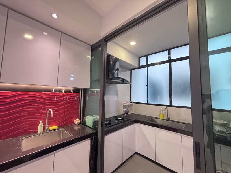 Servis Apartment untuk Disewa di Damai Hillpark - Hooi Karlmen - Kitchen - PropertyGuru.com.my