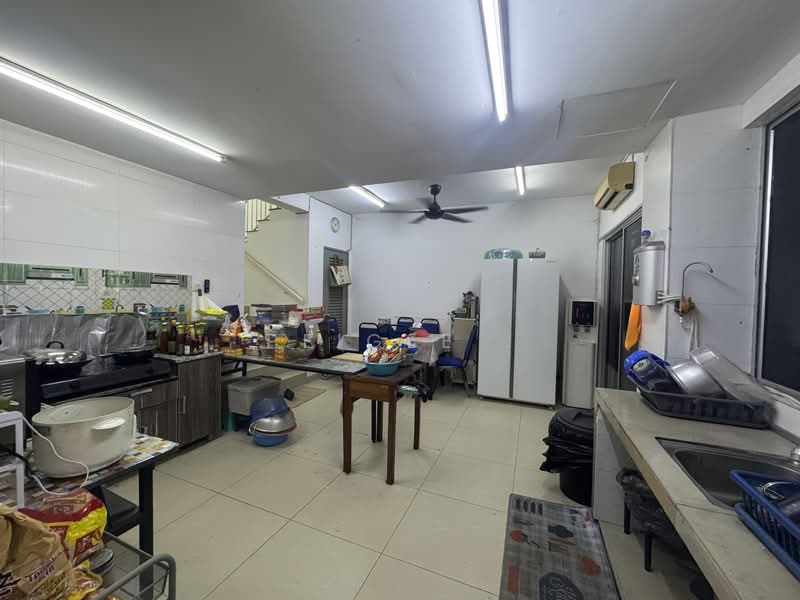 2.5-storey Terraced House for Sale in Setapak (Kuala Lumpur) - PeiGee . - Kitchen - PropertyGuru.com.my