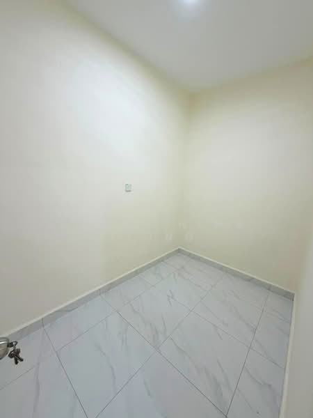 2-storey Terraced House for Sale in Taman Desa Cemerlang (Ulu Tiram) - Loong Hing Liong - Interior - PropertyGuru.com.my