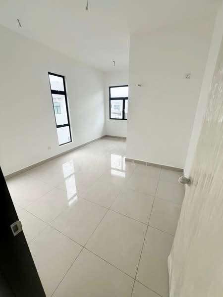 Rumah Teres 2 Tingkat untuk Dijual di Mutiara Rini (Skudai) - Yik Tat - PropertyGuru.com.my