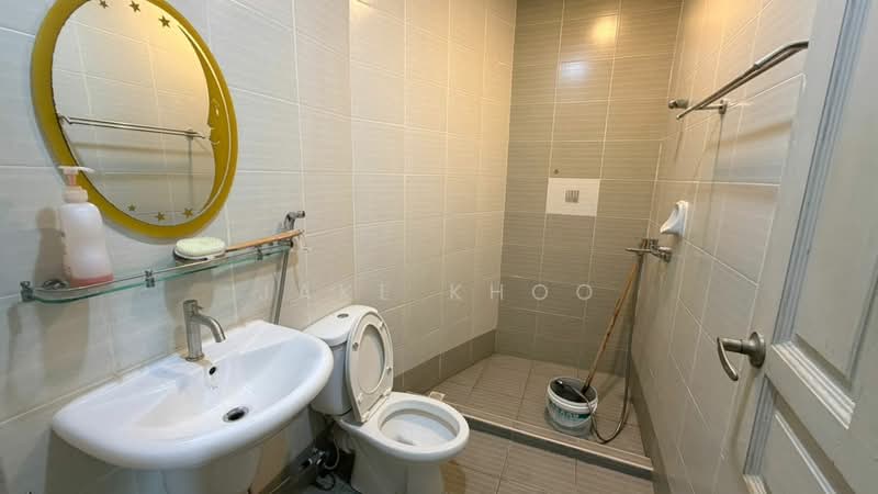 Condominium for Sale at The View Condominium - Jake Khoo - Bathroom - PropertyGuru.com.my